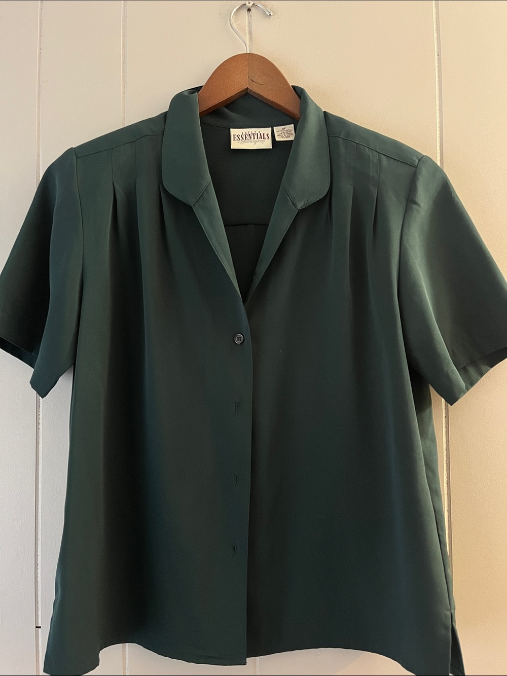 Essentials Deep Green Short-Sleeve Button-Down Blouse